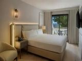Superior Double room with partial sea view