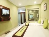 Deluxe room with partial ocean view