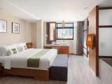 Deluxe Double room with city view