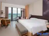 Standard Double room with golf view