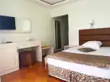 Standard Twin room with city view