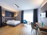 Standard room with park view