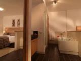2 Bedrooms Classic Apartment with partial sea view