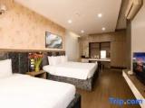 Standard Triple Family room