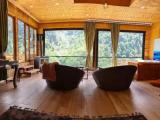 Chalet with balcony and with mountain view