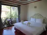 Standard room with pool view