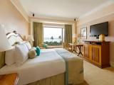 Executive Double Suite with pool view