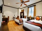 Superior Twin room with city view