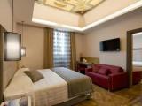 Suite with city view