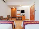 Superior Triple room with city view