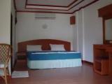 Premier room
