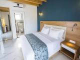 Deluxe room with balcony and with water view