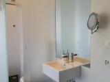 1 Bedroom Suite with lake view