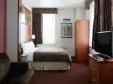 1 Bedroom Suite