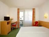 Standard room with balcony
