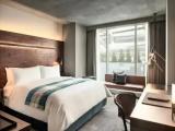 Standard room with park view