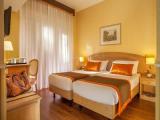 Omnia Deluxe Twin room