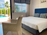 Deluxe Double room with pool view