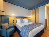 Superior room with garden view