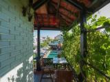 Standard room with balcony and with pool view