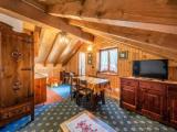 2 Bedrooms Quintuple Apartment