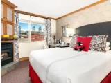 Standard room with city view