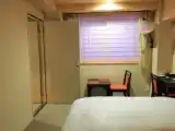Connecting room