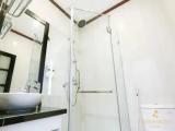 Deluxe Triple room with city view
