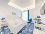 Deluxe room with balcony