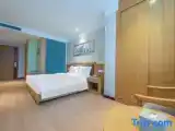 Standard room with city view