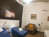 Zaira room