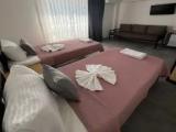 Standard room with balcony and with garden view