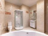 Comfort Red with Bathtub Old Stock Double room