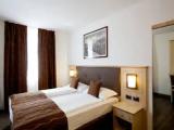 Classic Double room with partial view