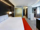 Deluxe room with city view