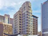 Corner Quadruple Guest room with city view
