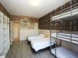 Large Quintuple room