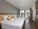 Deluxe Twin room with sea view