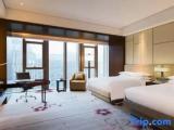 Deluxe Double Family Suite