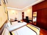 1 Bedroom Family Suite with city view