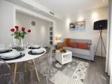 4 Bedrooms Apartment