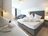 Standard Quadruple room with balcony