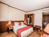 Executive room with city view