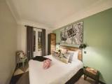 Superior room with courtyard view