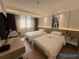 1 Bedroom Suite