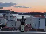 4 Bedrooms Apartment with sea view