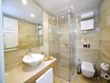 Deluxe Double room with city view
