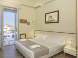Standard Quadruple room with sea view