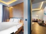 Deluxe Double Suite