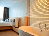 1 Bedroom Suite with balcony